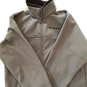 Columbia large grey shell
